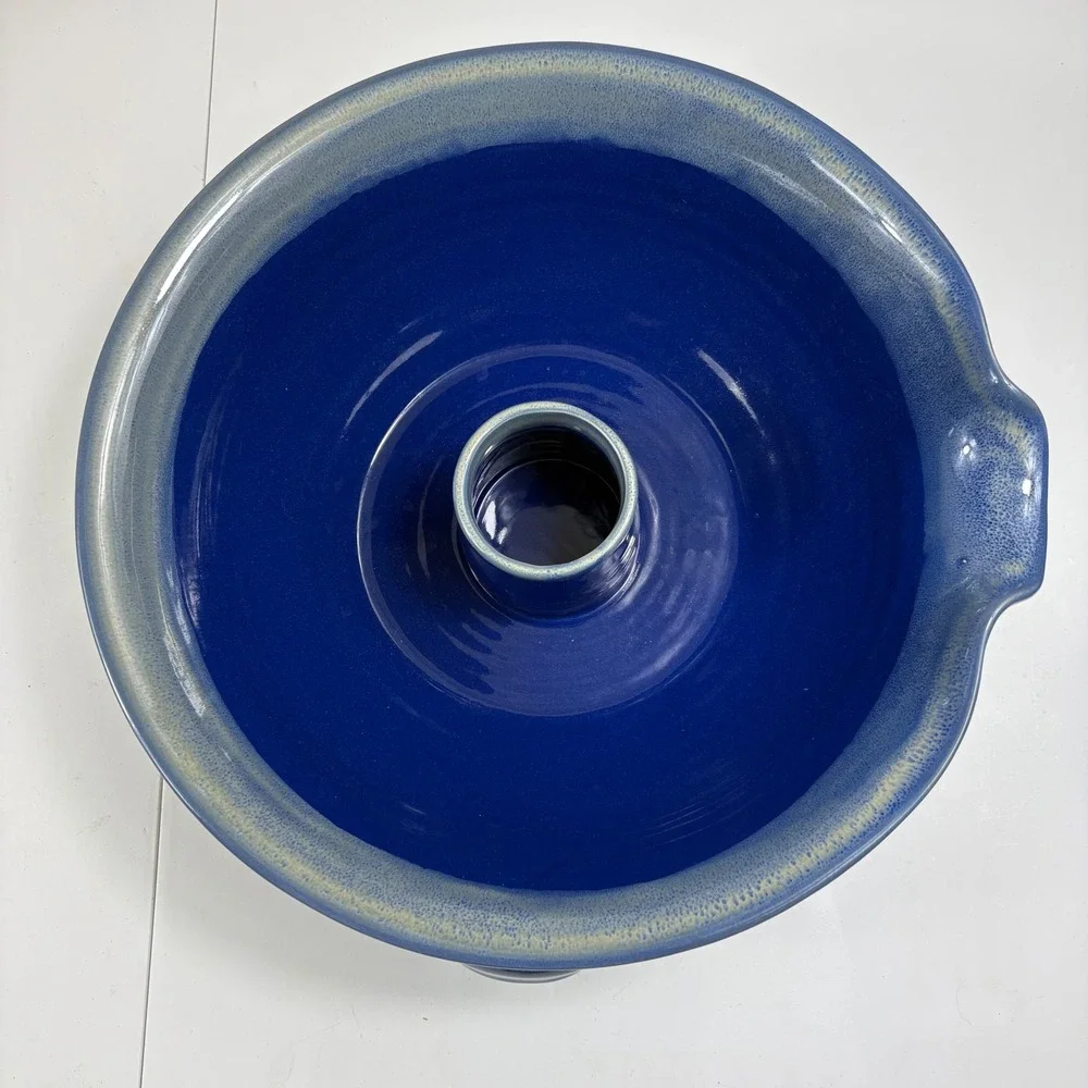 Tumbleweed Pottery Cobalt Blue Upright‎ Chicken Roaster Stoneware